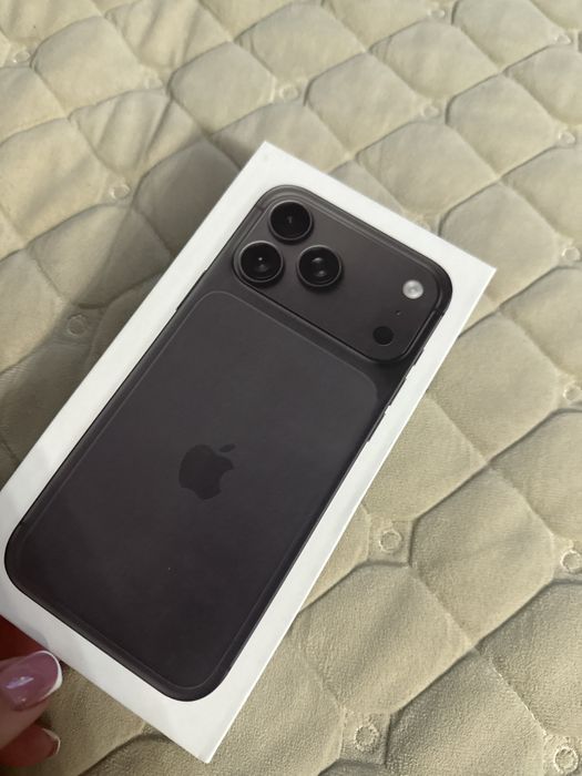 Айфон 17 про 1 т продам  новая срочно