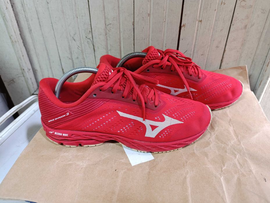 ''Mizuno Wave Shadow 3''оригинални мъжки маратонки 43 номер