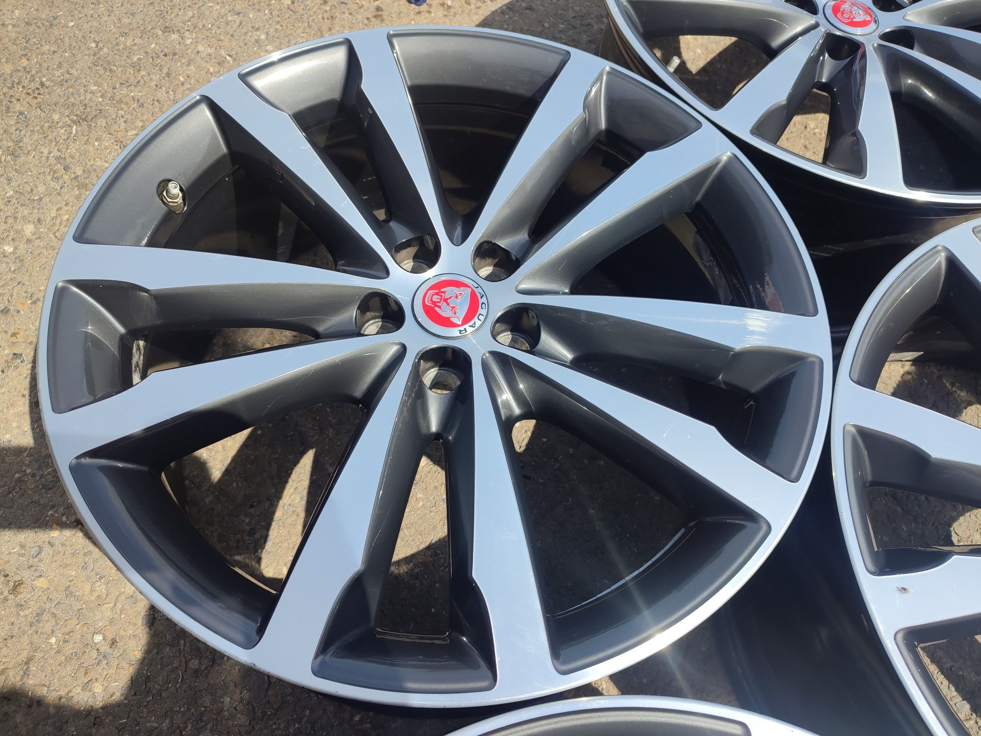 20" оригинални алуминиеви джанти за Jaguar E/F/I pace F tipe/XF/Xj/Xe.