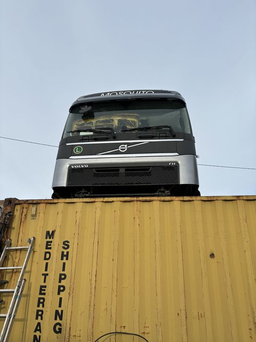 Автозапчасти на Вольво робот Мерседес 814