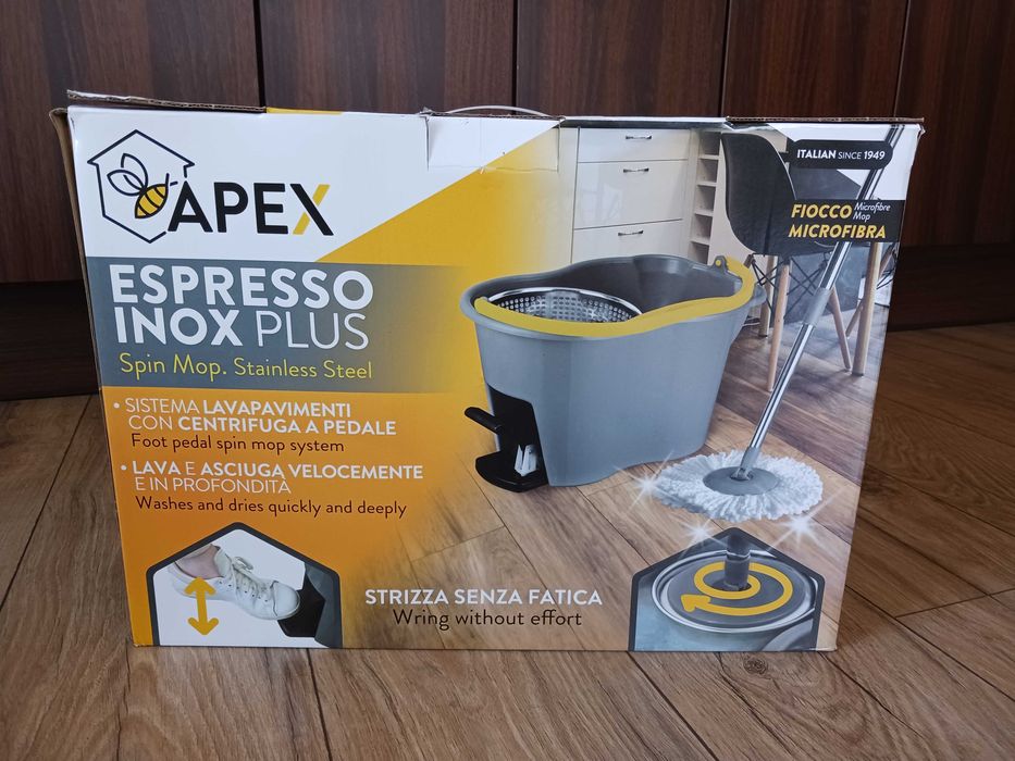 Нов комплект въртящ се моп с кофа Apex