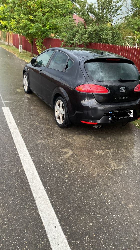 De vanzare Seat Leon 1p an 2008 2.0 diesel 170 cp senzori de parcare