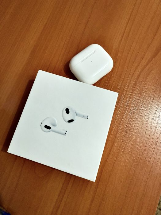 Продам Airpods 3rd (оригинал) эйрподс