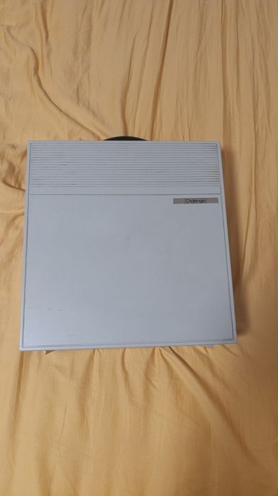 Masina de scris challanger