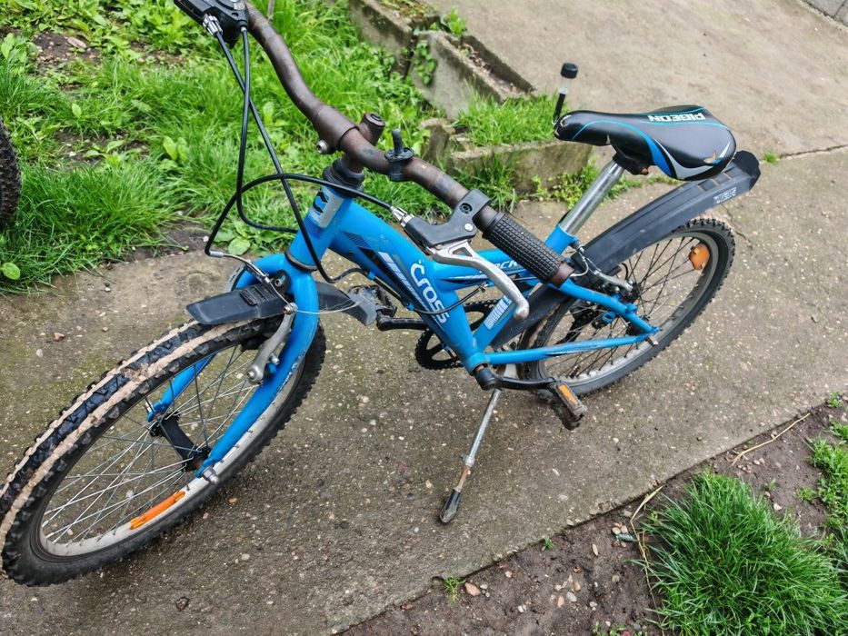 Vând bicicleta rocky