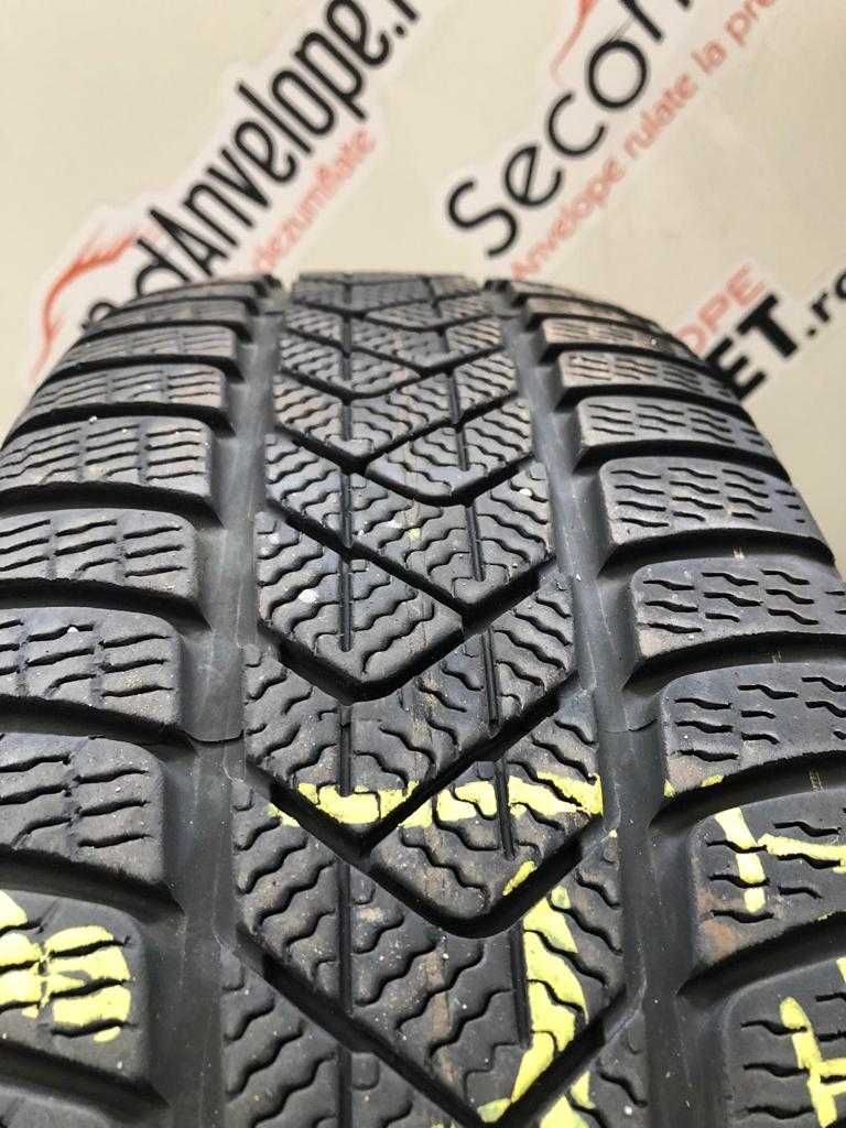 Super Anvelope Iarna 2X 225/60 R18 Pirelli RunFlat DOT 2022