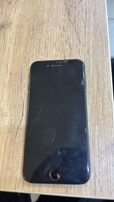 iPhone 7 черный цвет