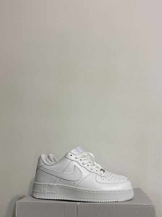 Adidasi albi marimea 40 41 42