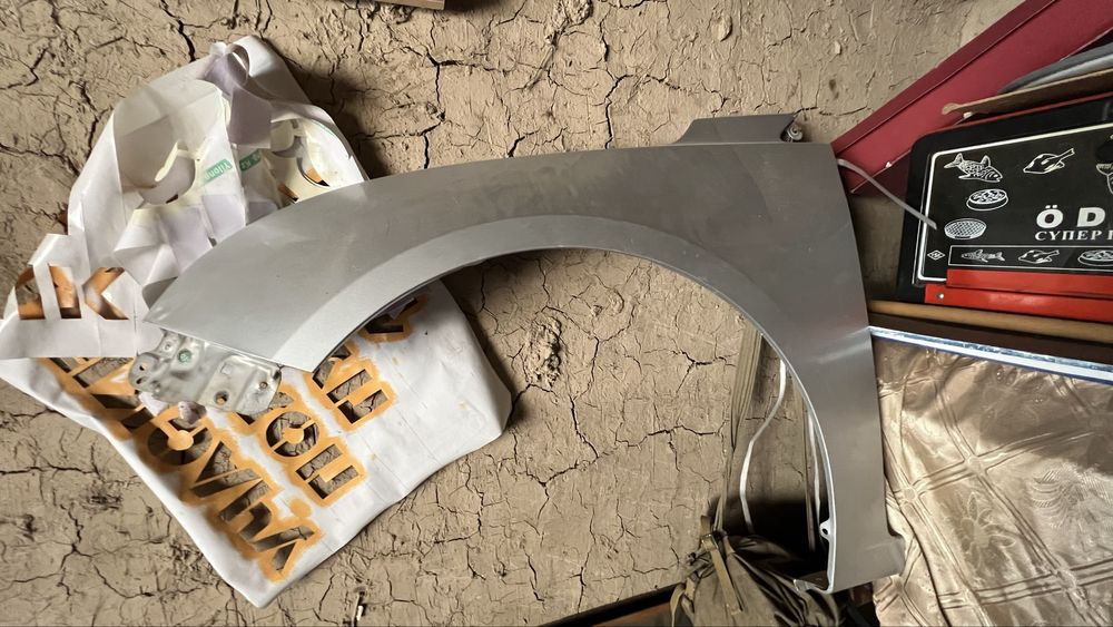 Крыло левый Шевролет Круз