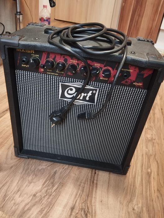 Усилвател за китара Cort MX15R Guitar Combo