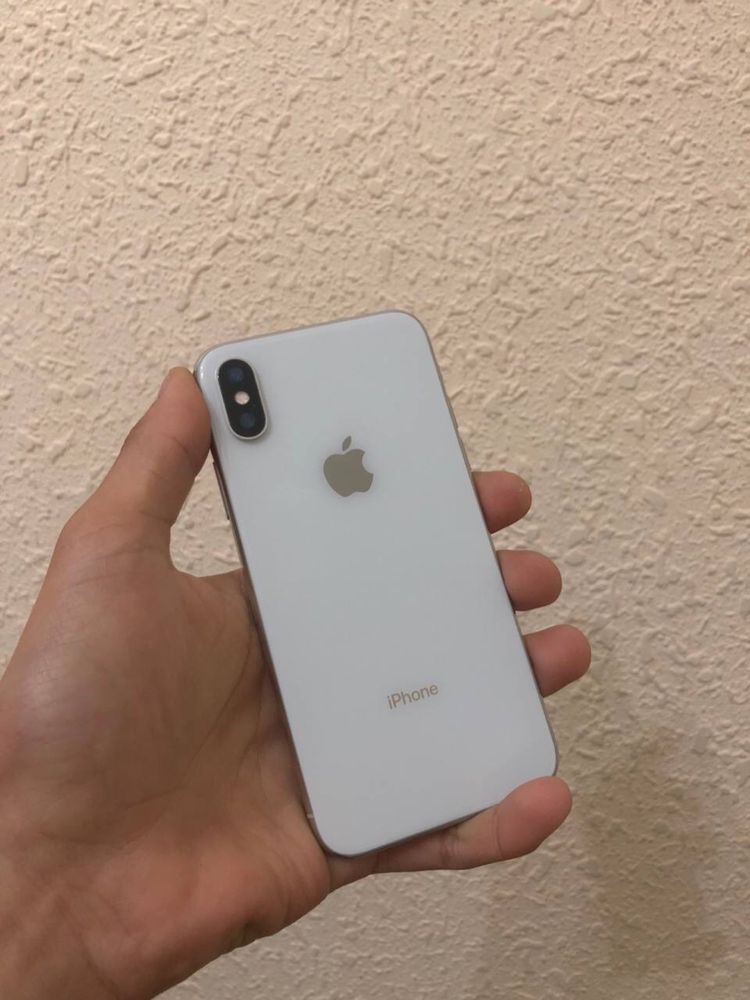 Iphone x ideal holatda
