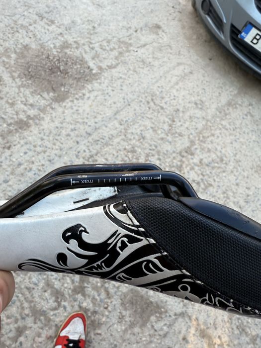 седалка от C1 pro.