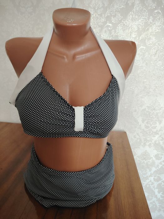 Продам женский купальник