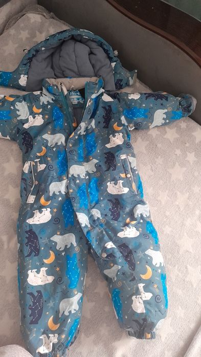 Продам комбинизон детский