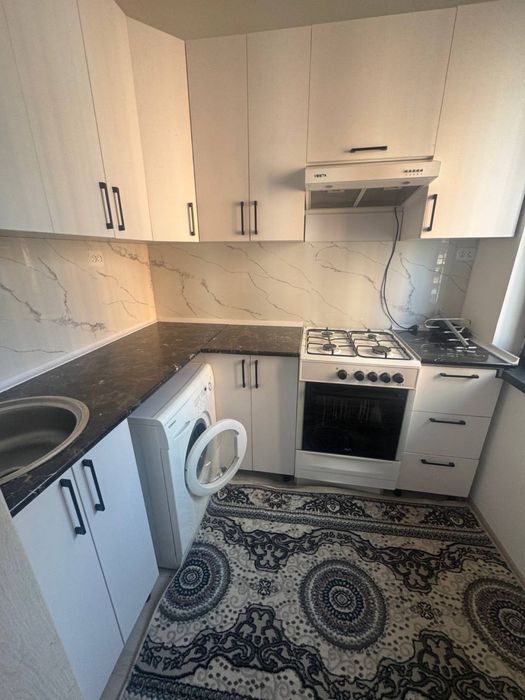 Xona ijaraga beriladi yoki 4ta qiz olinadi