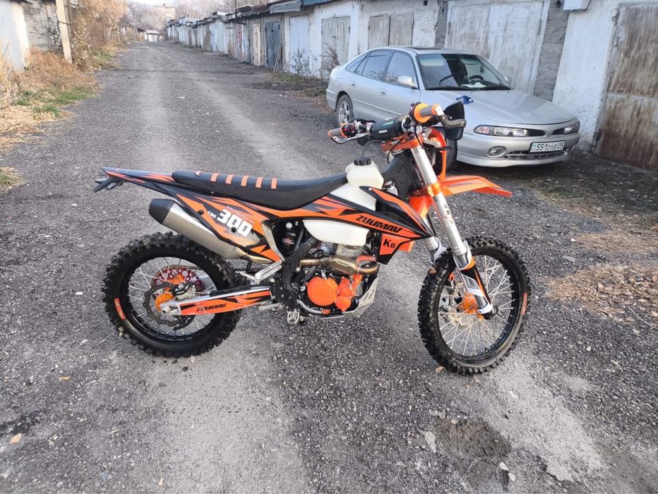 ZUUMAV K8-NB300R, цена 1.3лям