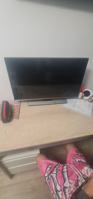 Tv-monitor samsung  de 81'perfect funcțional