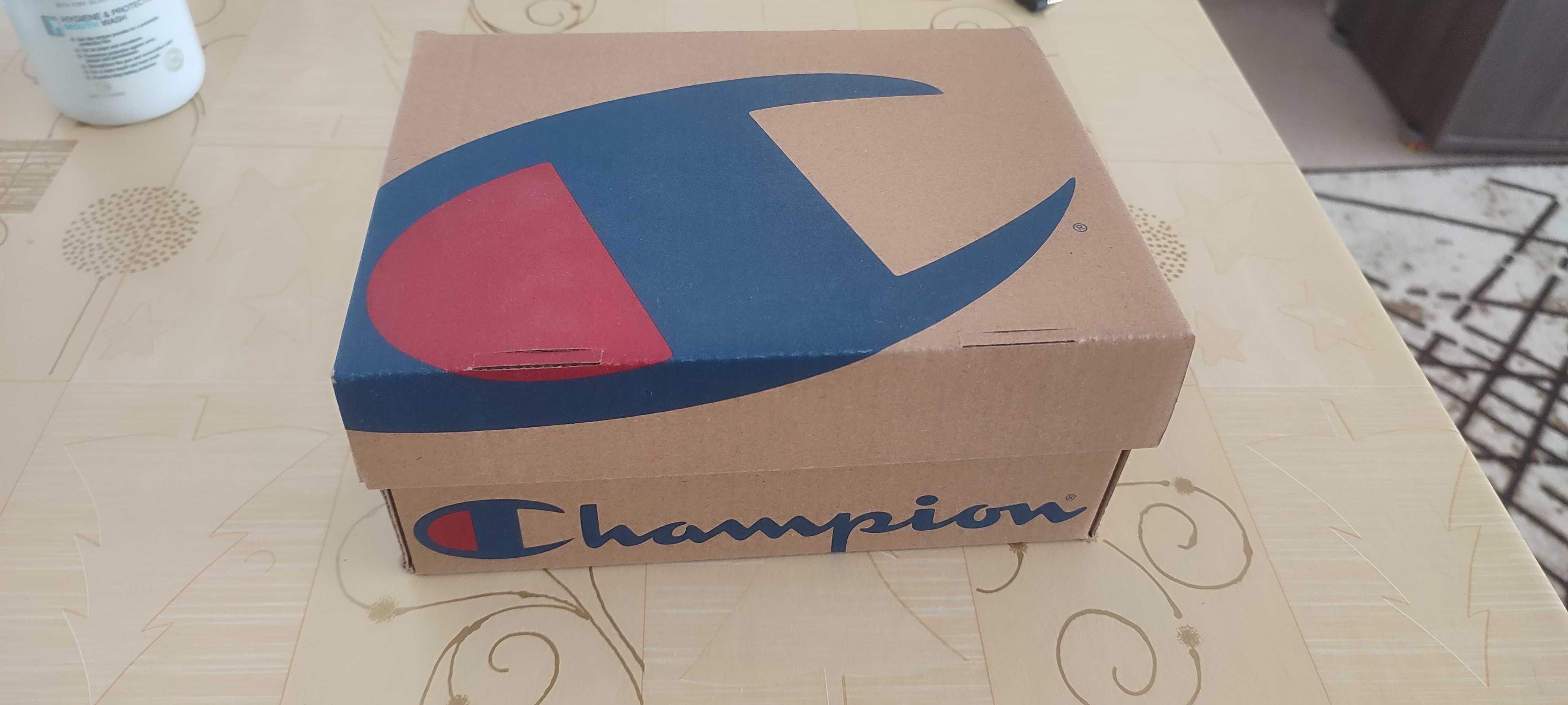 Champion детски маратонки 25 номер