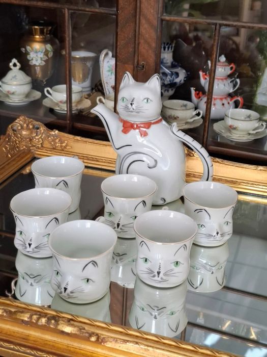 Ретро български комплект