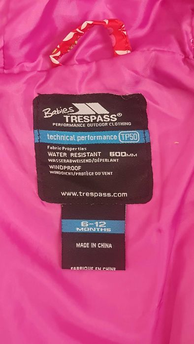 TRESPASS 6-12 M космонавт, гащеризон, ескимос