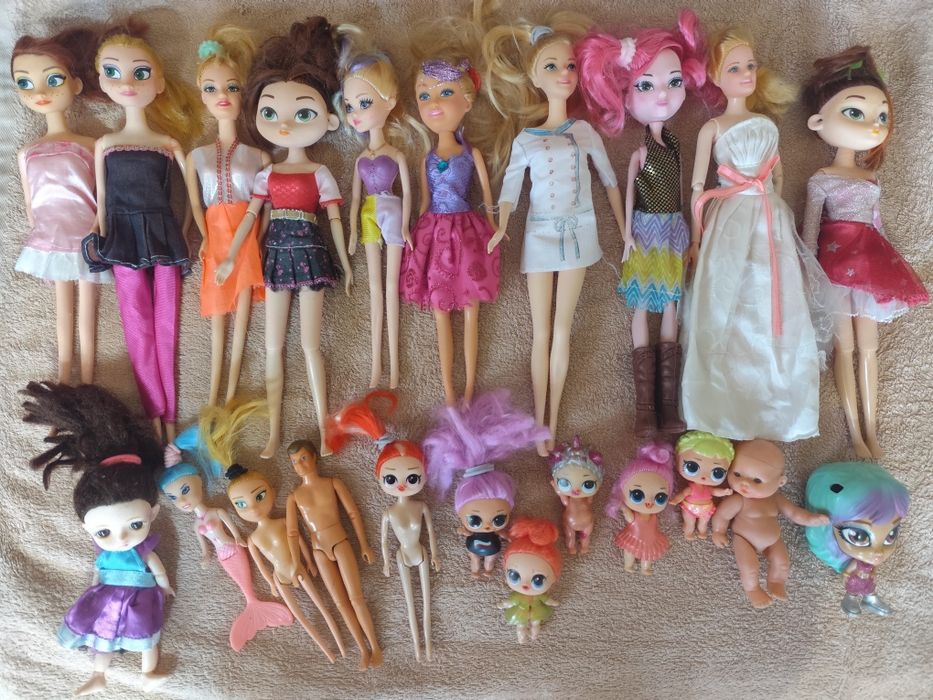 Продам пакет кукол в хорошем состоянии в одни руки