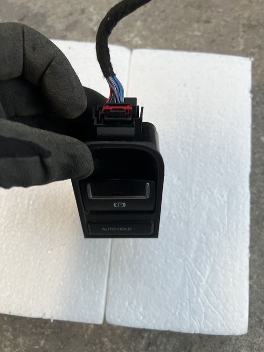 Buton frana mana si autohold pt vw tiguan