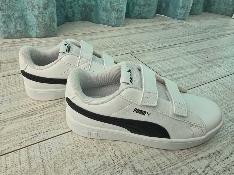 НОВИ Детски маратонки Puma Rickie Classic V Inf