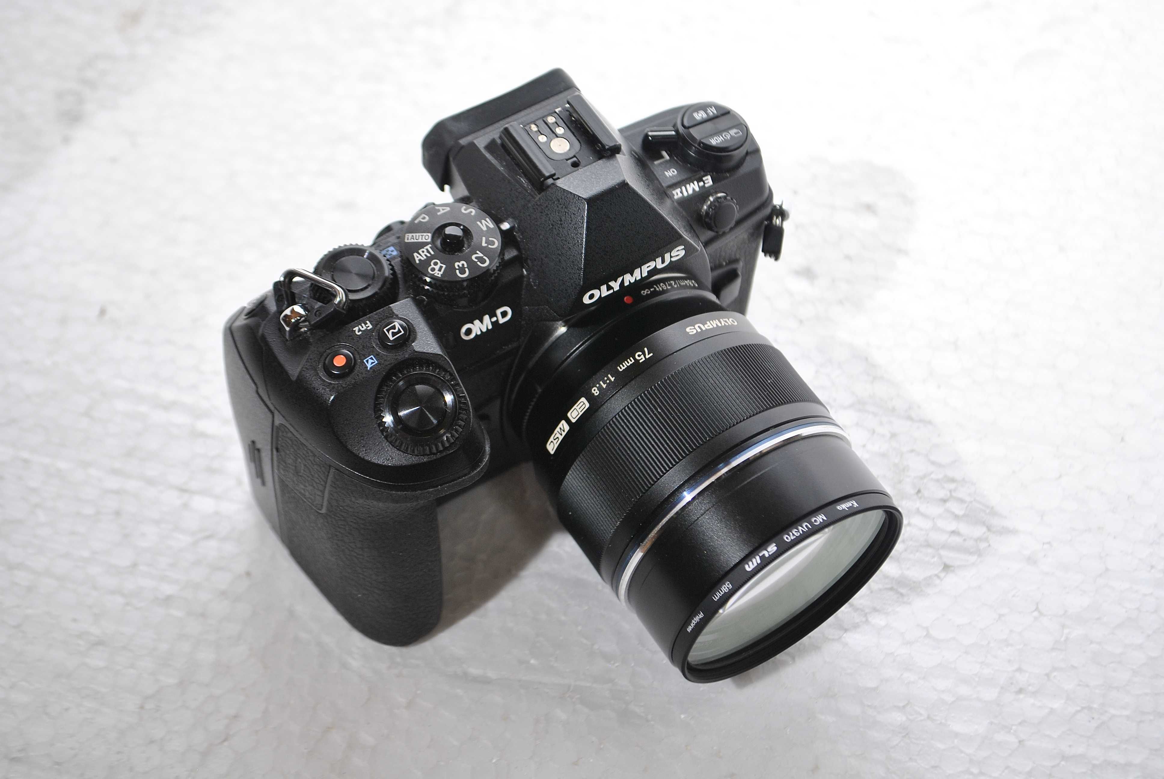 Olympus OM-D E-M1 II