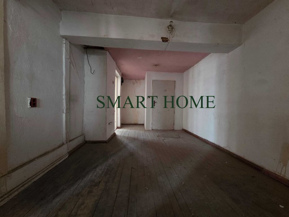 Продава се Тристаен апартамент в Велико Търново, Център - 77 кв.м за 1208 €/кв.м - Снимка #7