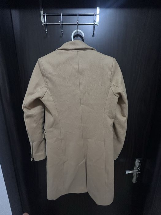 Женско кафяво палто