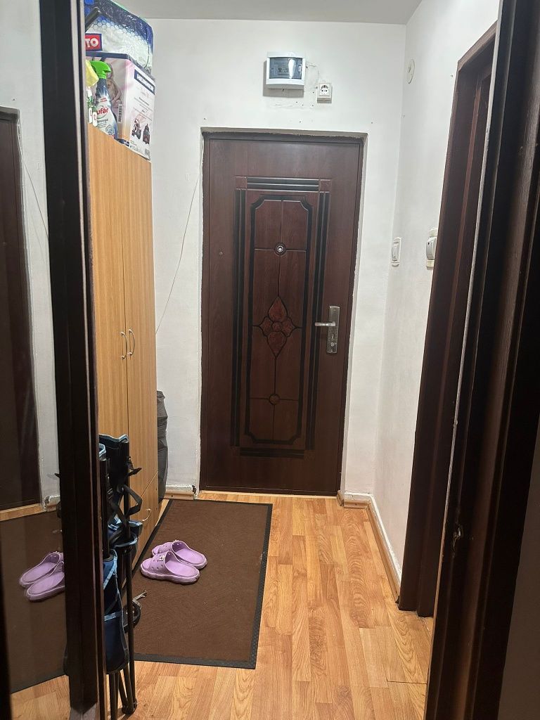 Proprietar Garsoniera