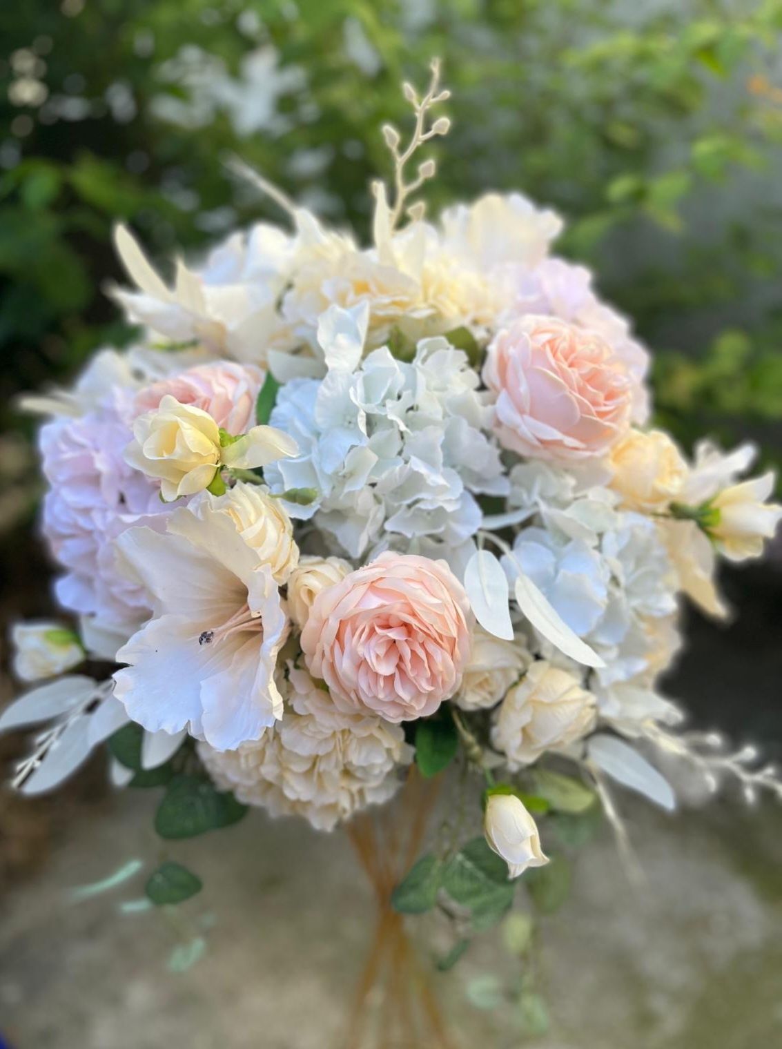 Designer floral vand aranjamente si decor floral restaurant evenimente