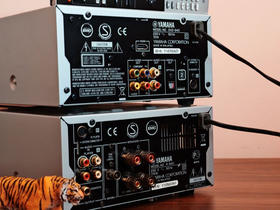 Yamaha R-840 Pianocraft Series. Bijuterii. Cap serie. Preț fix !