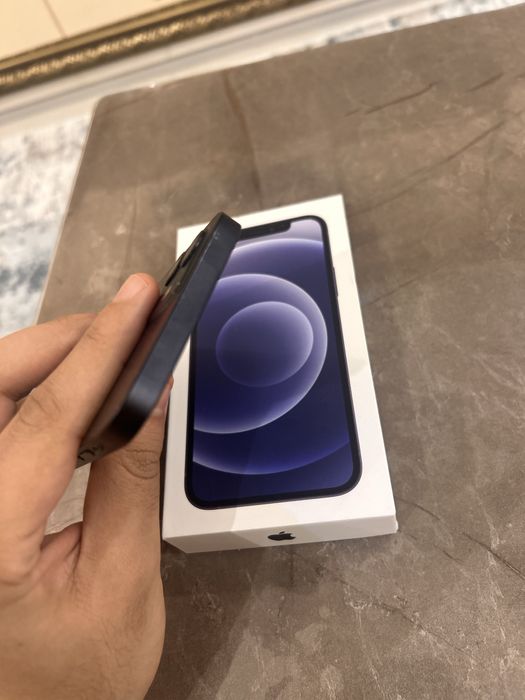 iPhone 12 128GB black