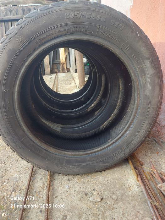 4buc anvelope de iarna 205/55/16 de calitate foarte bună.