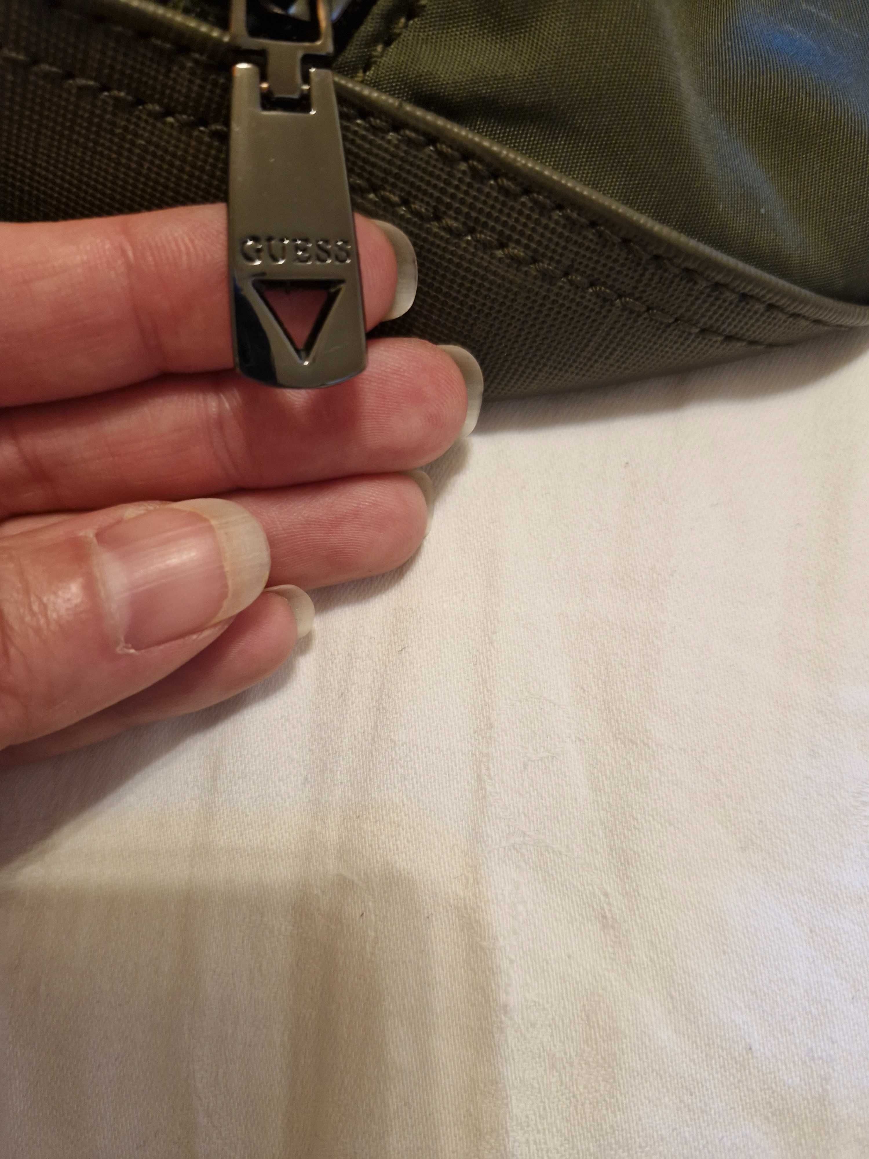 Guess унисекс чанта