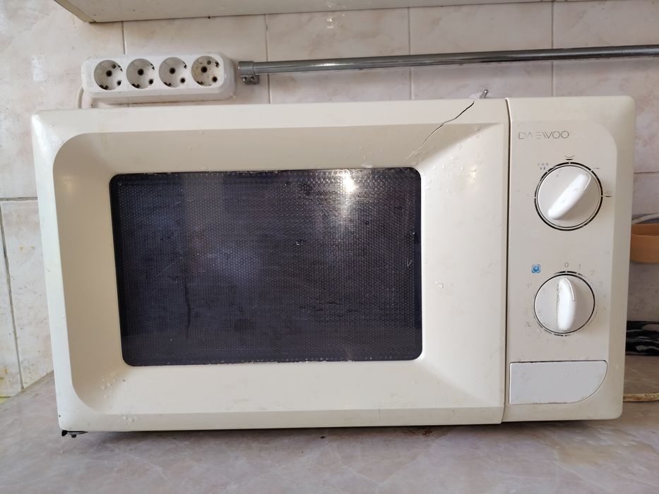 Продам микроволновку рабочая