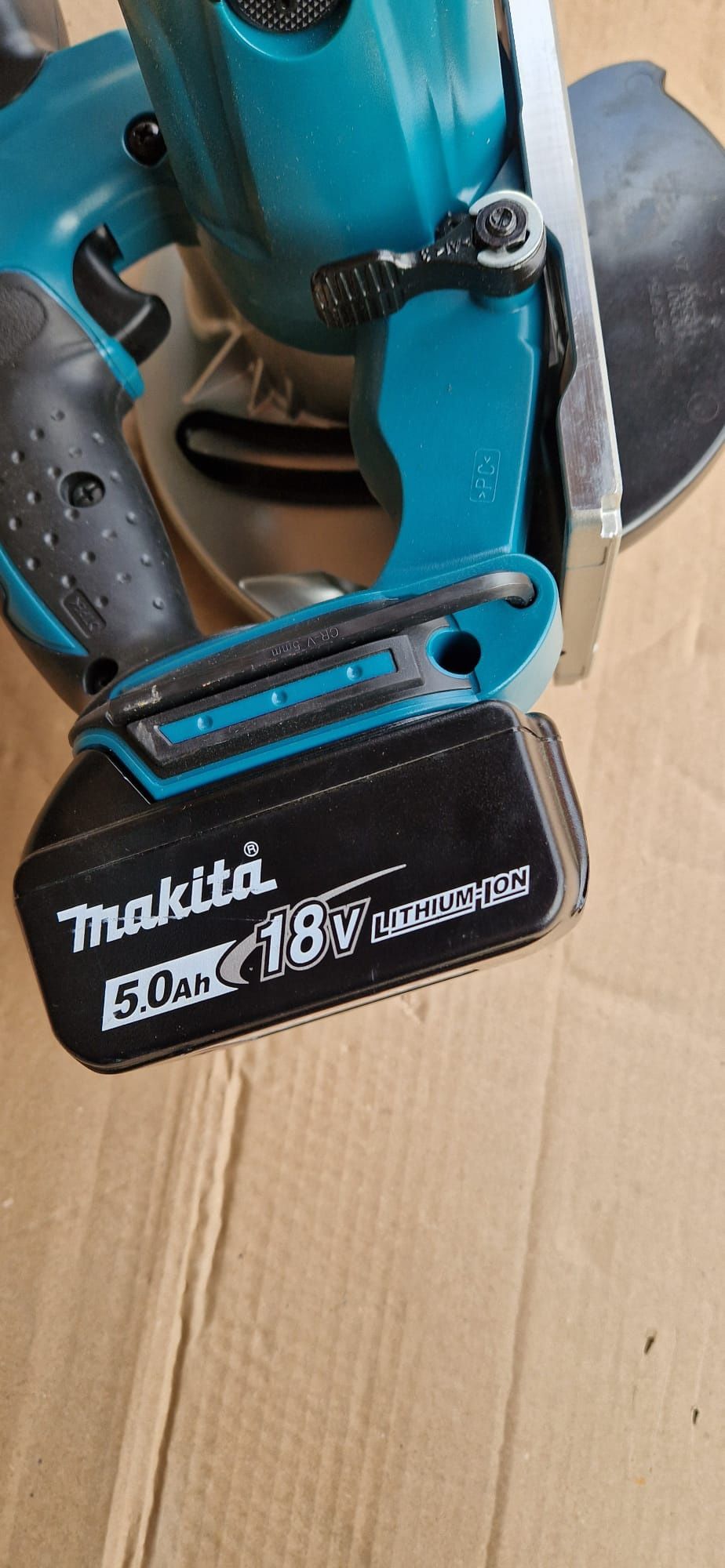 Makita circular pe acumulator nou