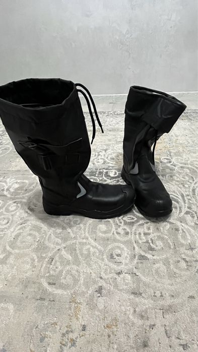 Утепленные сапоги