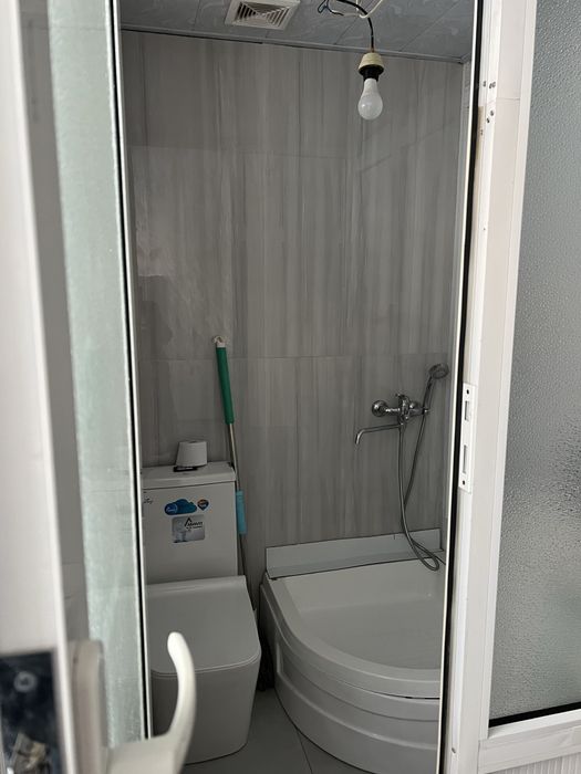 Сдаётся в аренду помещение можно под офис и жильё