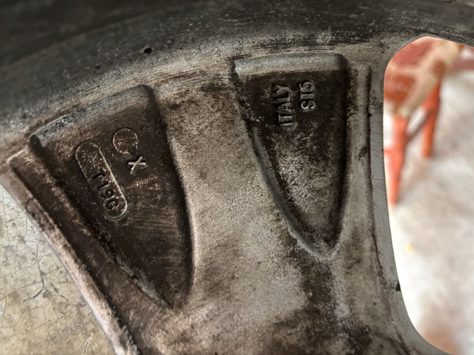 Vand jante Audi 225/45/r17 negociabil