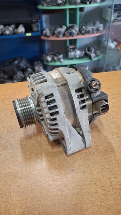 Alternator Toyota Rav4 Previa Avensis Verso 2.0D 2001-2006