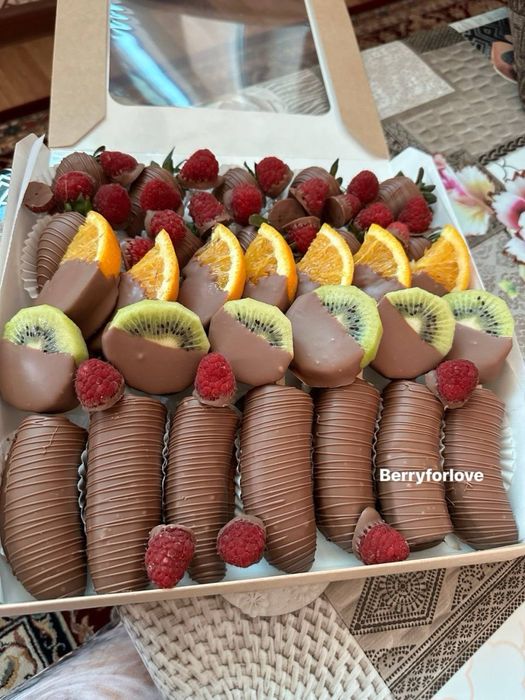 Акция клубника в шоколаде