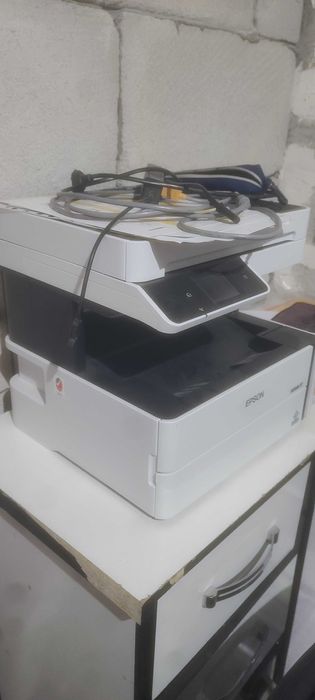 Printer M3170 Epson sotiladi