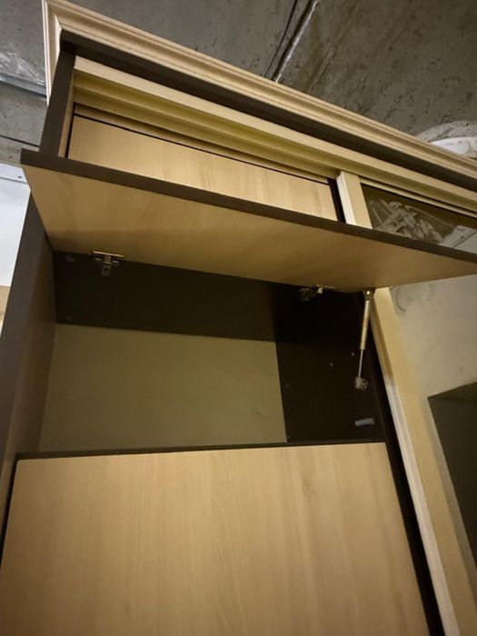 Шкаф для прихожей