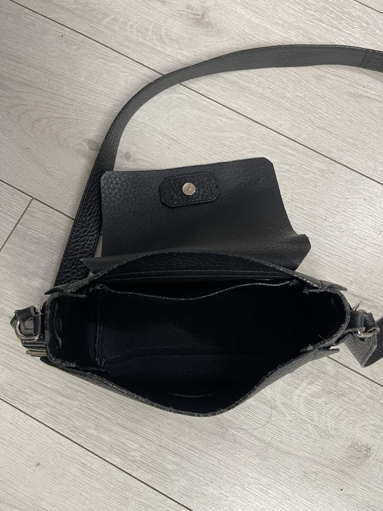 Furla чанта естествена кожа