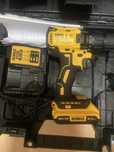 Scule noi Dewalt