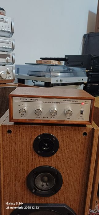 Amplificator vintage Audio-Sonic NF-718