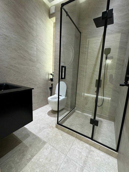 Продаётся 3- комнатная  квартира ЖК VEK  312*