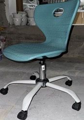 Продам школьную мебель